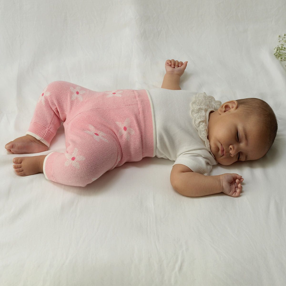 Broderie Collar Bodysuit