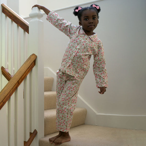 Rose Bouquet Classic Pyjamas